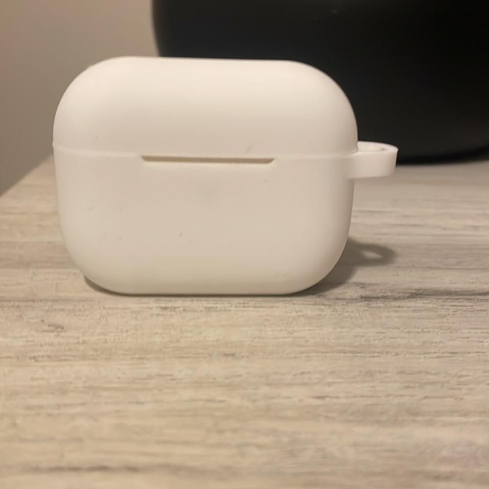 AirPods Pro case good quality